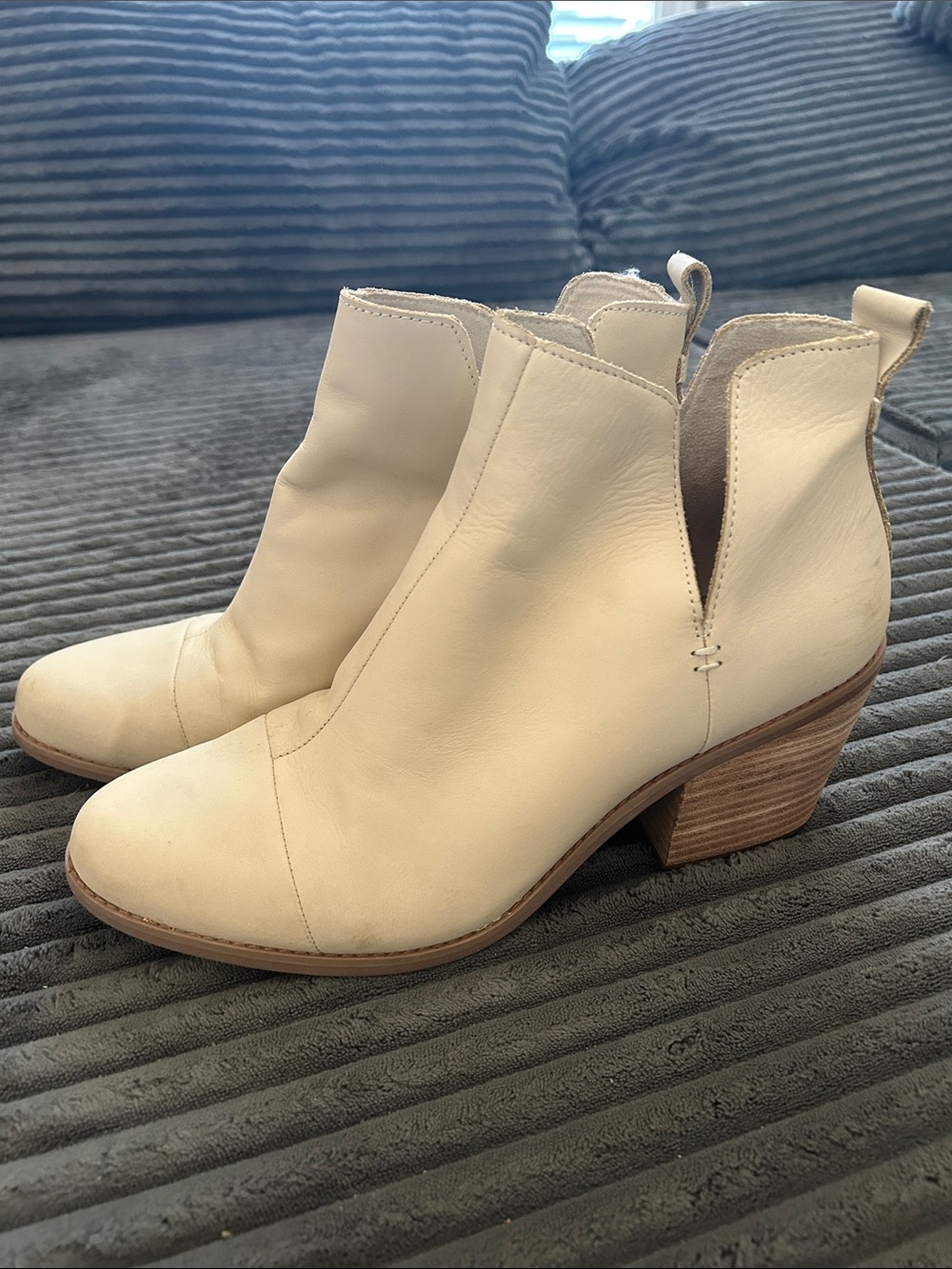 Toms Cream Leather Ankle Booties with Stacked Wood Heel